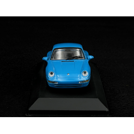 Porsche 911 Coupe Typ 993 1993 Tahoe Blau 1/43 Minichamps 430063008