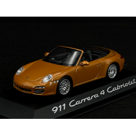 Porsche 911 Carrera 4 Cabriolet Type 997 2008 gold 1/43 Minichamps WAP02001618