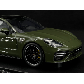 Porsche Panamera Turbo S Sport Turismo 2021 Nato Olive Green 1/18 GT Spirit GT447