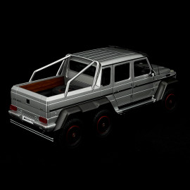 Mercedes-AMG G-Klasse G63 6x6 2013 Silber 1/18 Autoart 76301