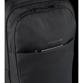 Porsche Rucksack Essential Schwarz WAP0357950S0BP