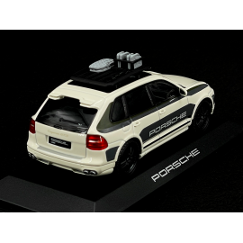 Porsche Cayenne GTS E1 Showcar 2002 Weiß / Grau 1/43 Spark WAP0200360SSPC