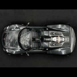 Porsche 918 Spyder Weissach Package 2013 Schwarz 1/12 Autoart 12121