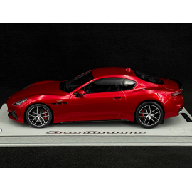 Maserati Granturismo Trofeo 2023 Rot Rosso GT 1/18 BBR Models P18227A