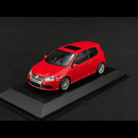 Volkswagen Golf R32 2005 Red 1/43 Minichamps 940054500