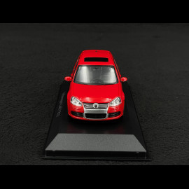 Volkswagen Golf R32 2005 Red 1/43 Minichamps 940054500