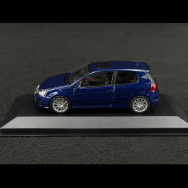 Volkswagen Golf R32 2005 Metallic Blau 1/43 Minichamps 940054501