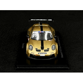 Porsche 911 GT3 Cup Type 991 n° 911 Porsche Supercup 2023 1/43 Spark S8496