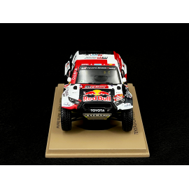 Toyota GR DKR Hilux T1 n° 201 Sieger Rallye Dakar 2022 1/43 Spark S5870