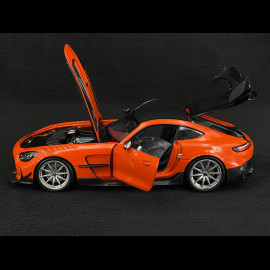 Mercedes AMG GT Black Series 2021 Orange 1/18 Minichamps 110032024