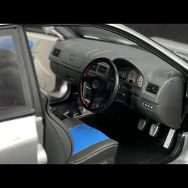 Subaru Impreza 22B 1998 Silber 1/18 Solido S1807408
