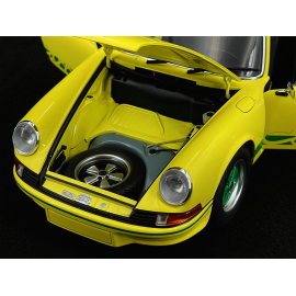 Porsche 911 Carrera RS 2.7 1973 Yellow Green Stripes 1/18 Autoart 78033