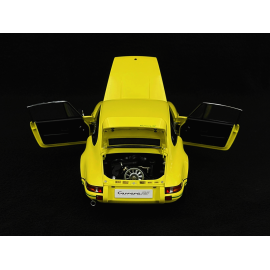 Porsche 911 Carrera RS 2.7 1973 Yellow Green Stripes 1/18 Autoart 78033