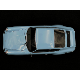 Porsche 911 Carrera RS 2.7 1973 Gulf Blue Black Stripes 1/18 Autoart 78032
