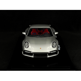 Porsche 911 Turbo Type 992 First Turbo Sonderwunsch GT Silber 1/18 Spark WAP0211620STFT