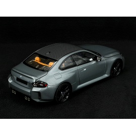 BMW M2 G87 2023 Mattgrau 1/18 Minichamps 110023121