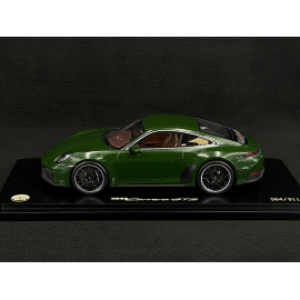 Porsche 911 Carrera GTS Coupé Typ 992 Cuarenta Edition 2024 Quercusverde 1:18 Spark WAP0212140SPIB