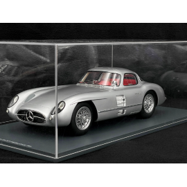 Mercedes-Benz 300 SLR Uhlenhaut Coupé 1955 Silber Metallic 1:12 Schuco 450052700