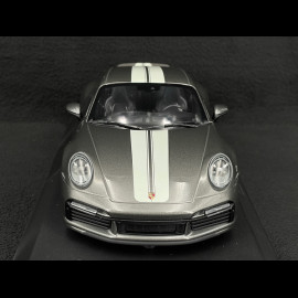 Porsche 911 Sport Classic Typ 992 2022 Metallic Grau mit Weißen Streifen 1/18 Minichamps 155062002