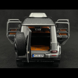 Mercedes-AMG G63 4x4 2024 Platinum Grey 1/18 NZG 107500061 1075/0061