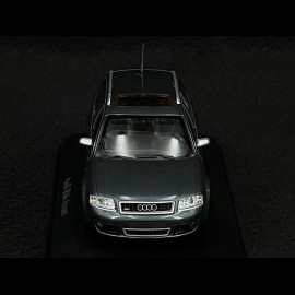 Audi RS6 Avant 2002 Graumetallic 1/43 Minichamps 940011711