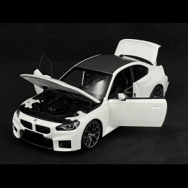 BMW M2 2023 White 1/18 Minichamps 110023122