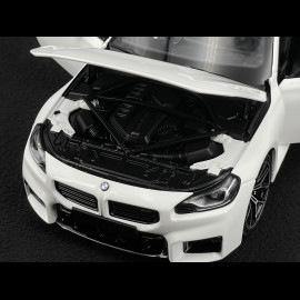 BMW M2 2023 White 1/18 Minichamps 110023122