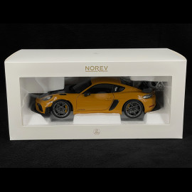 Porsche 718 Cayman GT4 RS 2023 Weissach Package Bahama Yellow 1:18 Norev 187252