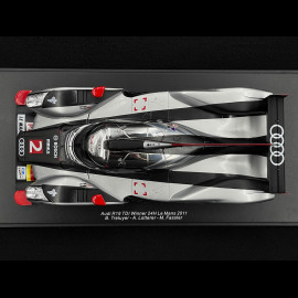 Audi R18 TDI Nr.2 Sieger 24h Le Mans 2011 Lotterer Fässler Tréluyer 1/18 Spark 18LM11