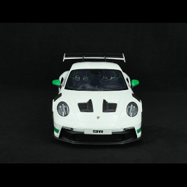 Porsche 911 GT3 RS Typ 992 Tribute to Carrera RS Weiß Grüne Streifen 1/12 GT Spirit GT950