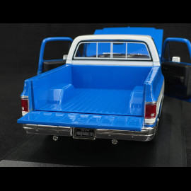 Chevrolet C-10 Pick Up Cheyenne Super 1974 Blue/White 1/18 Maisto 31467BU