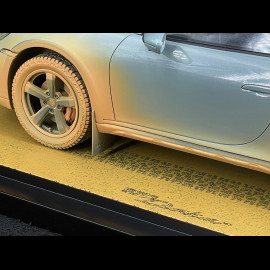 Porsche 911 Dakar Type 992 Ahead Shadegreen Dirty Version 1/18 Spark WAP0211750S0DK
