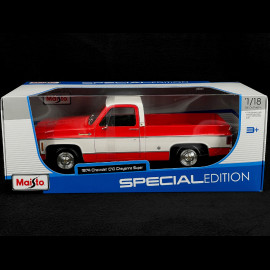 Chevrolet C-10 Pick-Up Cheyenne Super 1974 Red 1/18 Maisto 31467RD