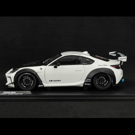 Toyota GR86 LBWK Body Kit 2024 Perlweiß 1/18 Solido S1813602