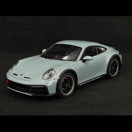 Porsche 911 Dakar Type 992 2022 Shade Green 1/18 Minichamps 110062071