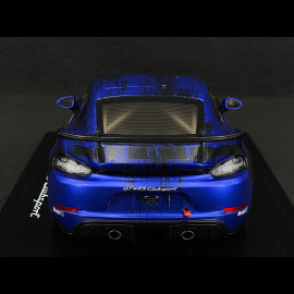 Porsche 718 Cayman GT4 RS Clubsport n° 4 2023 Violett / Schwarz 1/18 Spark WAP0214150PCAY