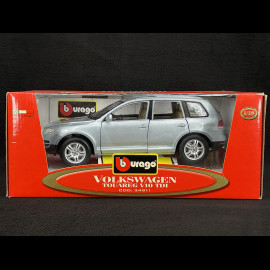 Volkswagen Touareg V10 TDI 2002 Grey Metallic 1/18 Bburago 34911