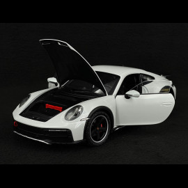 Porsche 911 Dakar Type 992 2022 Grey Metallic 1/18 Minichamps 110062074