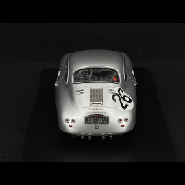 Porsche 356 Carrera 1500 No26 24h Le Mans 1956 1/18 Spark 18S676