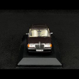 Mercedes-Benz 300 CE‑24 Coupe Bornite Cream 1/43 Minichamps