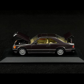 Mercedes-Benz 300 CE‑24 Coupe Bornite Creme 1/43 Minichamps