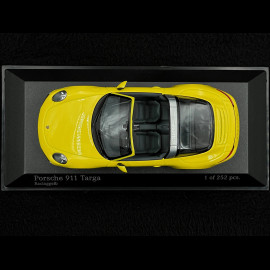 Porsche 991 targa 4 2013 gelb 1/43 Minichamps 410062441