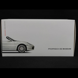 Porsche Boxster S Spider 2008 Weiß 1/18 Welly Map02170224