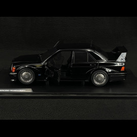 Mercedes-Benz 190 Evo II 1990 Black 1/18 Solido S1801012
