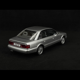 Audi S4 4.2 V8 1993 Crystal Silber 1/18 Ottomobile OT464
