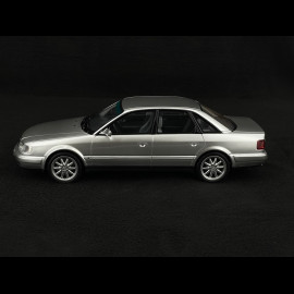 Audi S4 4.2 V8 1993 Crystal Silber 1/18 Ottomobile OT464