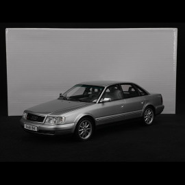 Audi S4 4.2 V8 1993 Crystal Silber 1/18 Ottomobile OT464