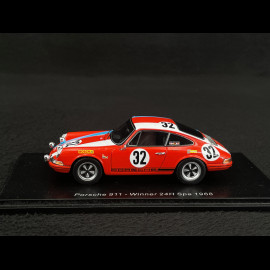 Porsche 911 n°32 Sieger 24h Spa 1968 1/43 Spark 43SPA1968