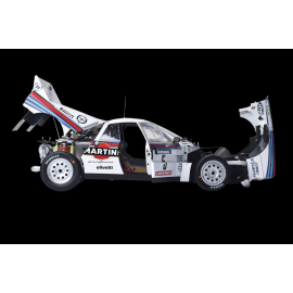 Kit Lancia 037 n° 5 1980 Rallye Martini Racing 1/8 Bausatz Ixo Models