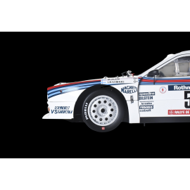 Kit Lancia 037 n° 5 1980 Rallye Martini Racing 1/8 Bausatz Ixo Models